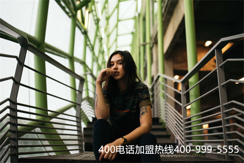 400免費(fèi)電話(huà)代理（便宜的400電話(huà)資費(fèi)）